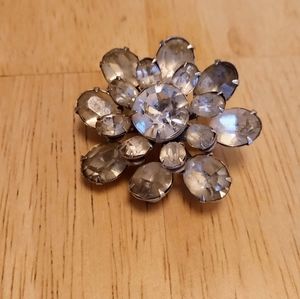 Vintage Coro signed large glass rhinestones brooch